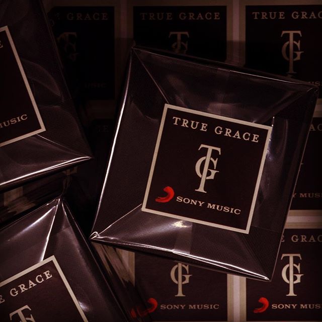 🎼TRUE GRACE candles all packed up for The Brits 🎼 The scent of success! 🍾🎤 #PortobelloOud
#sonymusic 
#thebrits
#britawards